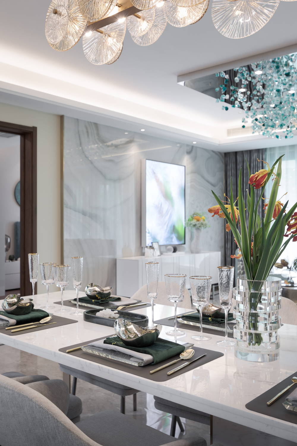 現代輕奢風格室內設計家裝案例-餐廳 現代輕奢風格室內設計家裝案例-餐廳