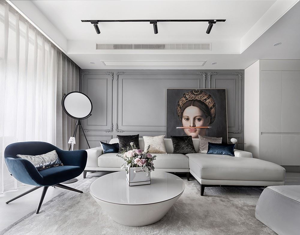 廣州市廣地花園輕奢風格三居室裝修案例