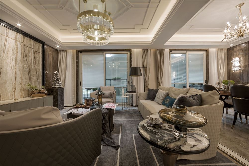 佛山市碧桂園·鳳凰灣輕奢風格四居室裝修案例