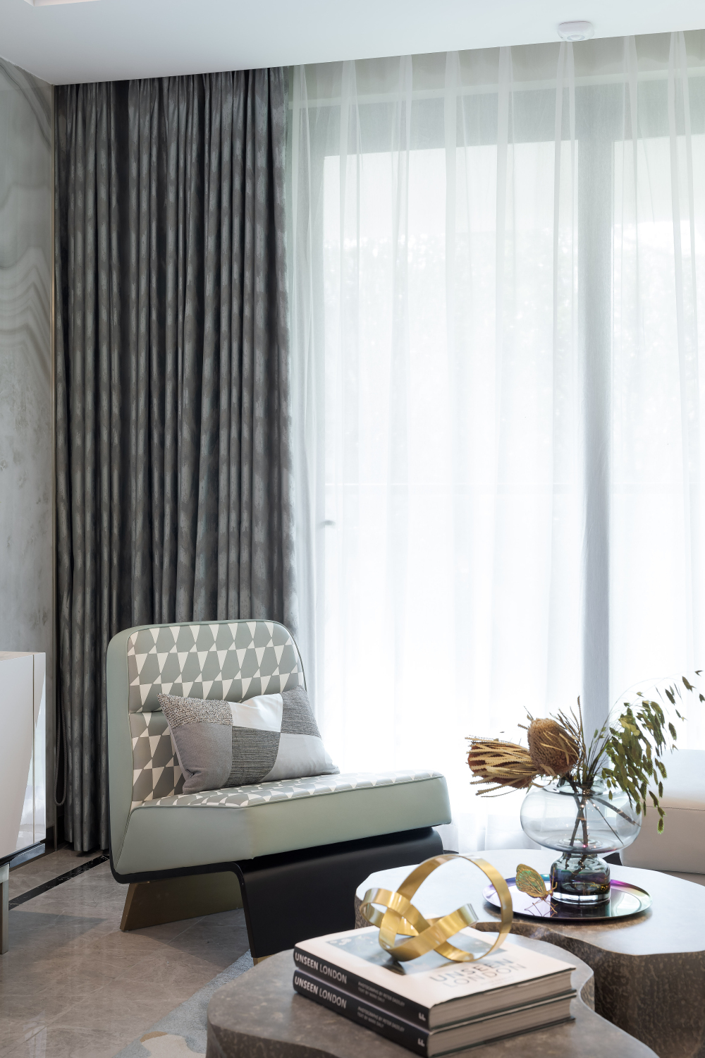 現代輕奢風格室內設計家裝案例-客廳落地窗 現代輕奢風格室內設計家裝案例-客廳落地窗