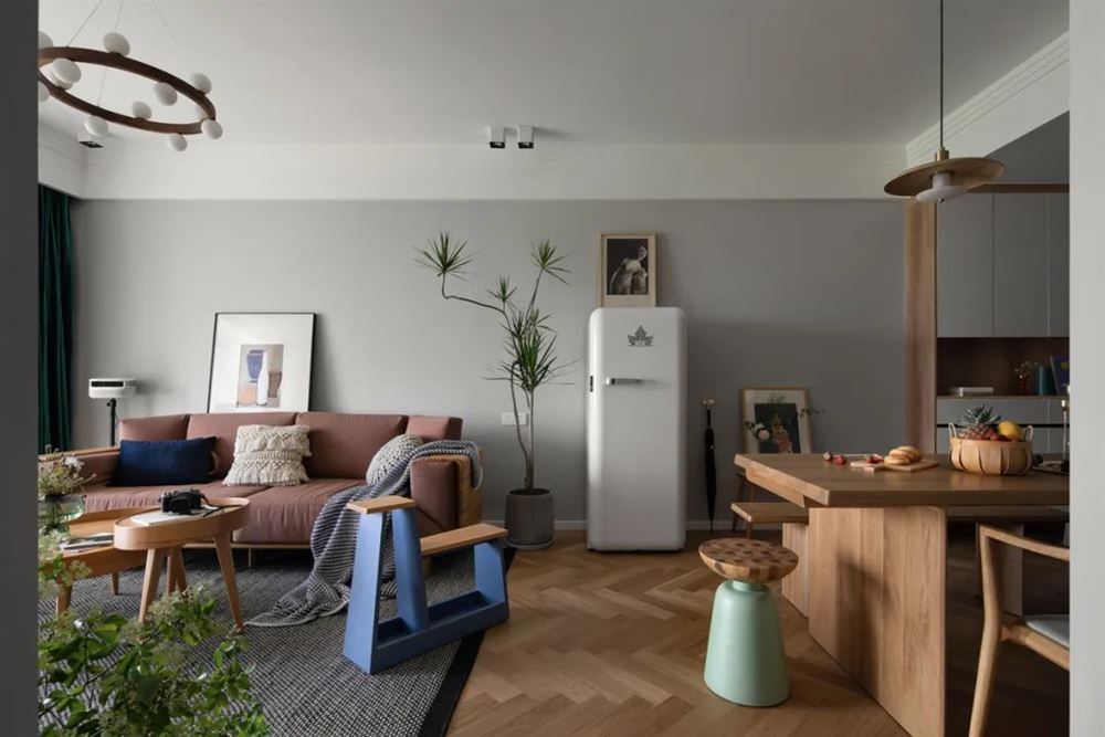 茂名市保利中環(huán)北歐風(fēng)格三居室裝修案例