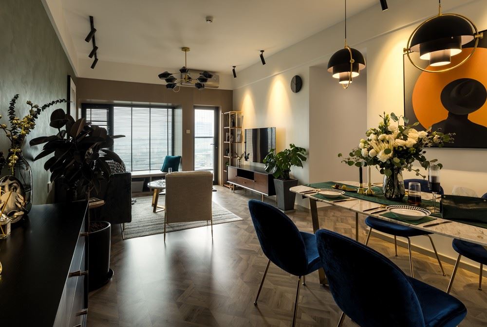 湛江市麻章廣弘商業(yè)廣場其他三居室裝修案例