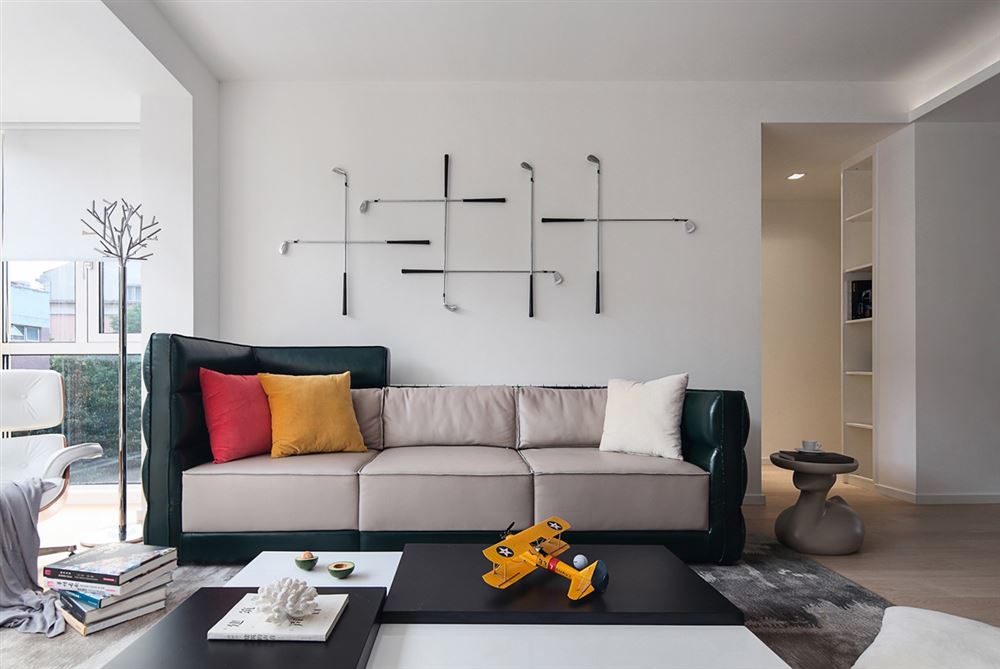 汕頭市金紫名邦花園現(xiàn)代簡(jiǎn)約風(fēng)格三居室裝修案例