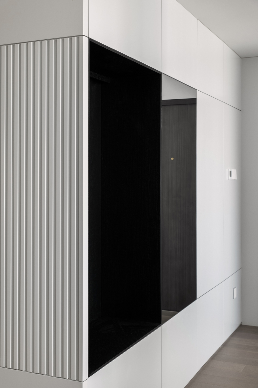 現代簡約風格室內家裝案例效果圖-客廳電視柜 現代簡約風格室內家裝案例效果圖-客廳電視柜