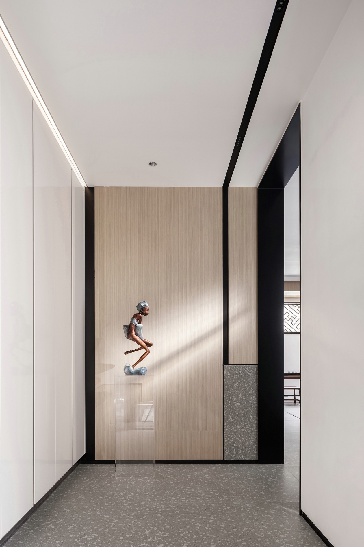 現(xiàn)代簡約風格室內(nèi)設(shè)計家裝案例-玄關(guān) 現(xiàn)代簡約風格室內(nèi)設(shè)計家裝案例-玄關(guān)