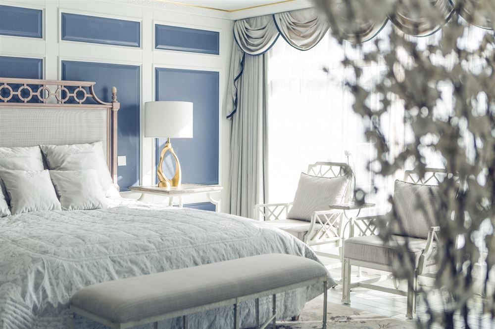 佛山市招商樾園美式風格三居室裝修案例