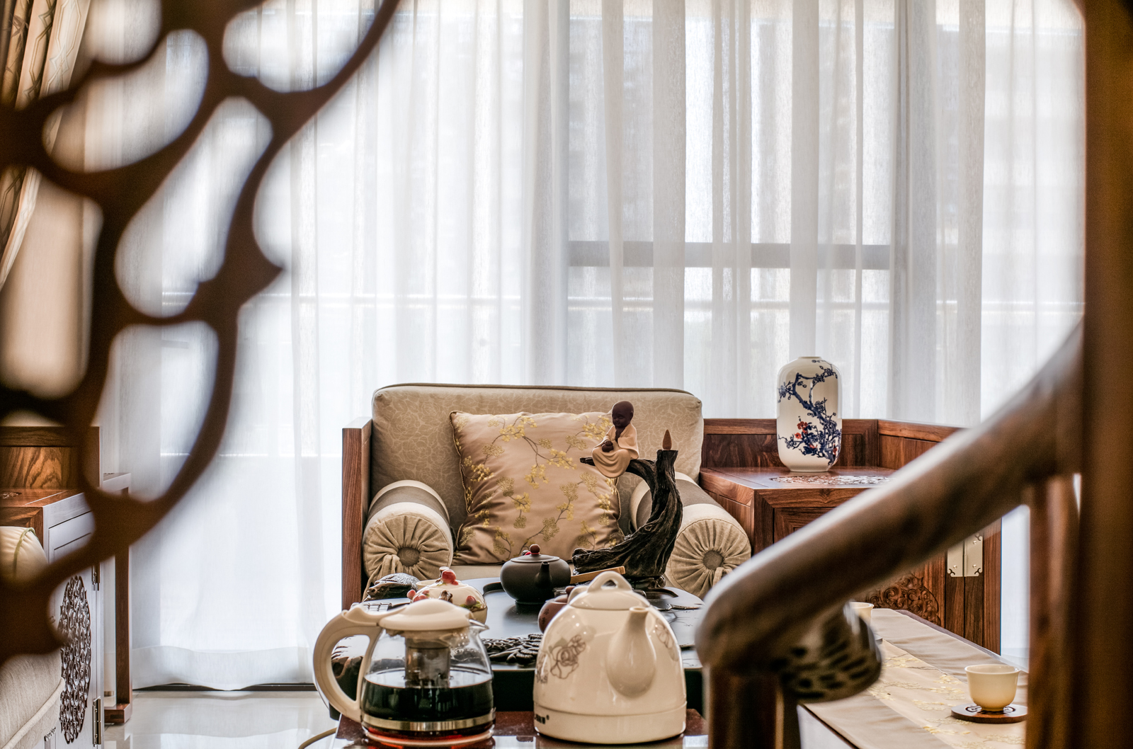 新中式風格家裝設計室內裝修效果圖-客廳茶幾 新中式風格家裝設計室內裝修效果圖-客廳茶幾