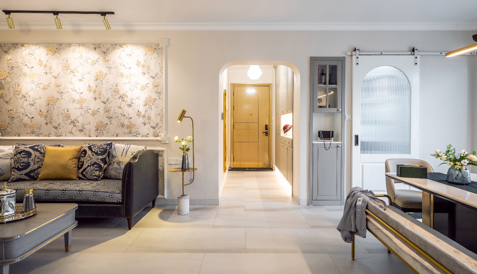 裝修案例美式輕奢風格室內(nèi)裝修效果圖-客廳 裝修案例美式輕奢風格室內(nèi)裝修效果圖-客廳