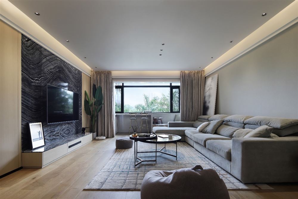 佛山市金地·中南·新城大境現(xiàn)代風格三居室裝修案例