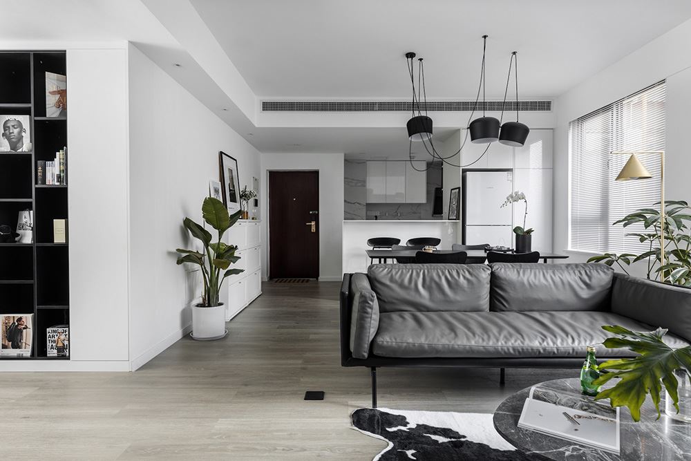 南寧市龍光玖瓏湖現代簡約風格三居室裝修案例