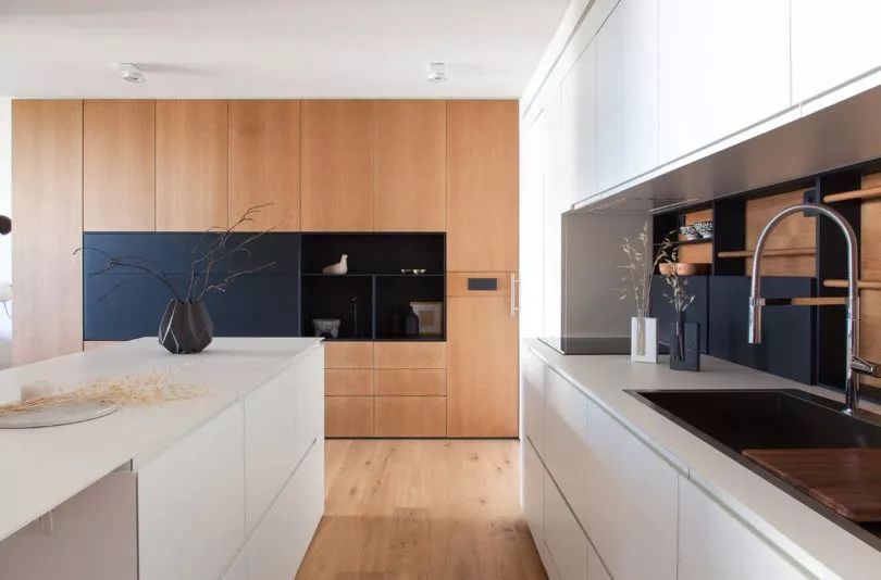 昭通市龍騰小區(qū)歐式風(fēng)格三居室裝修案例