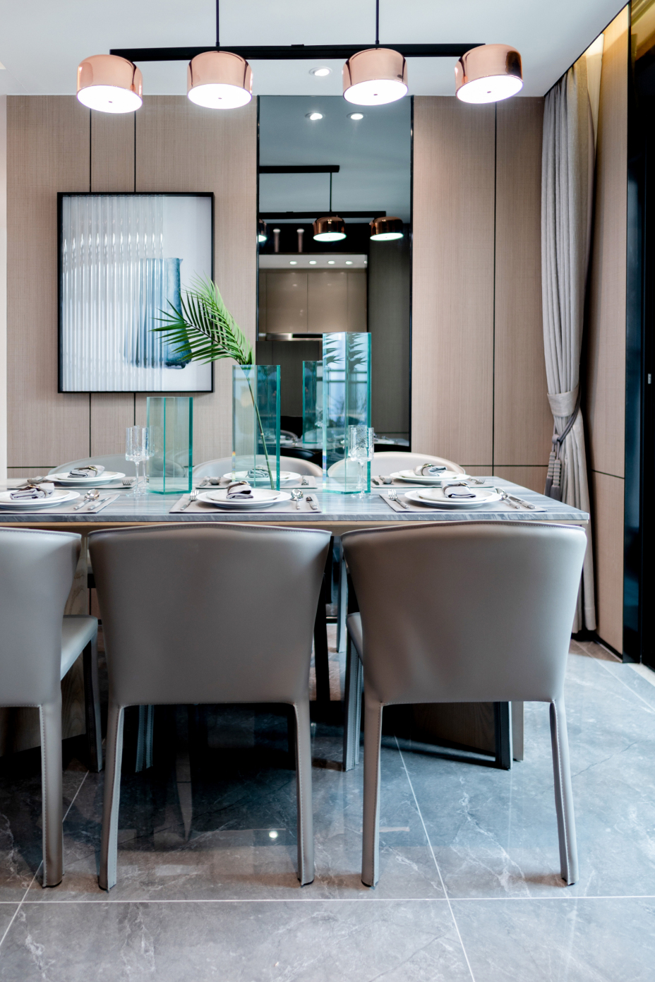 低調(diào)輕奢風(fēng)格室內(nèi)家裝案例效果圖-餐廳 低調(diào)輕奢風(fēng)格室內(nèi)家裝案例效果圖-餐廳