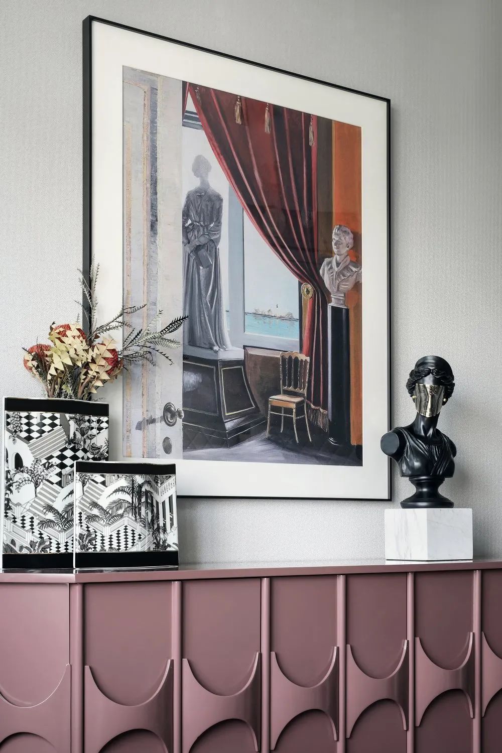 現代歐式風格室內設計家裝案例-邊柜裝飾 現代歐式風格室內設計家裝案例-邊柜裝飾