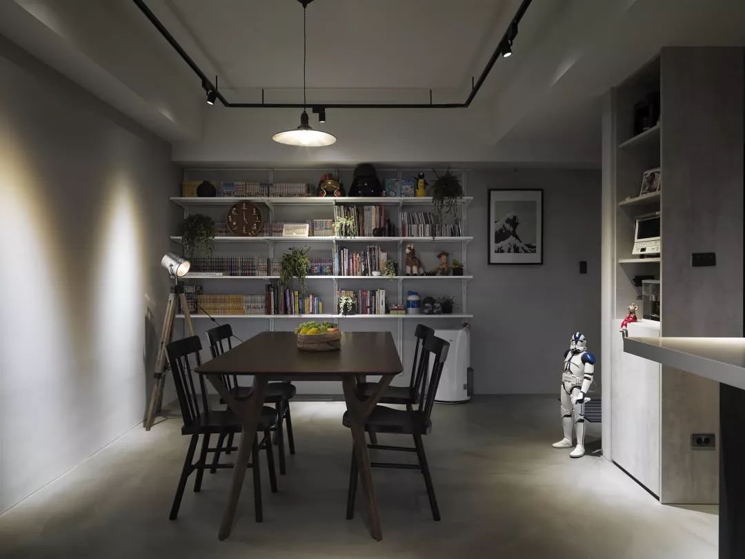 現(xiàn)代工業(yè)風風格家裝設計室內裝修效果圖-餐廳餐邊柜