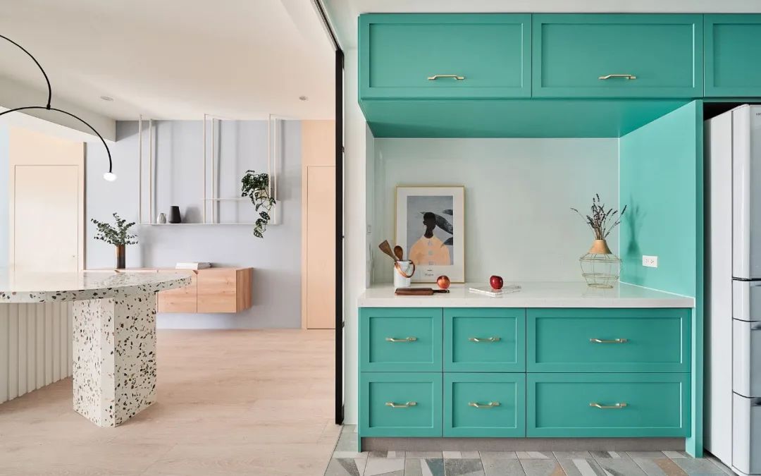 廣州裝修公司現(xiàn)代簡(jiǎn)約風(fēng)格室內(nèi)裝修效果圖-玄關(guān) 廣州裝修公司現(xiàn)代簡(jiǎn)約風(fēng)格室內(nèi)裝修效果圖-玄關(guān)