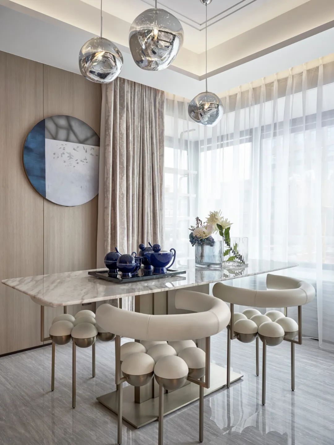 現(xiàn)代簡約風格室內(nèi)設(shè)計家裝案例-餐廳 現(xiàn)代簡約風格室內(nèi)設(shè)計家裝案例-餐廳