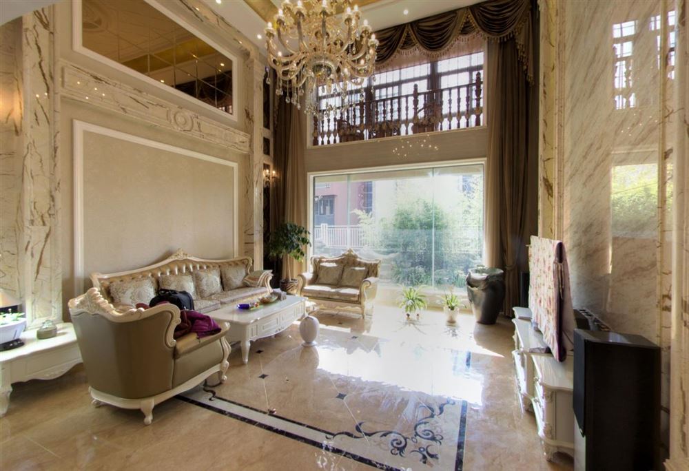 楚雄彝族自治州天泰御園歐式風格別墅裝修案例