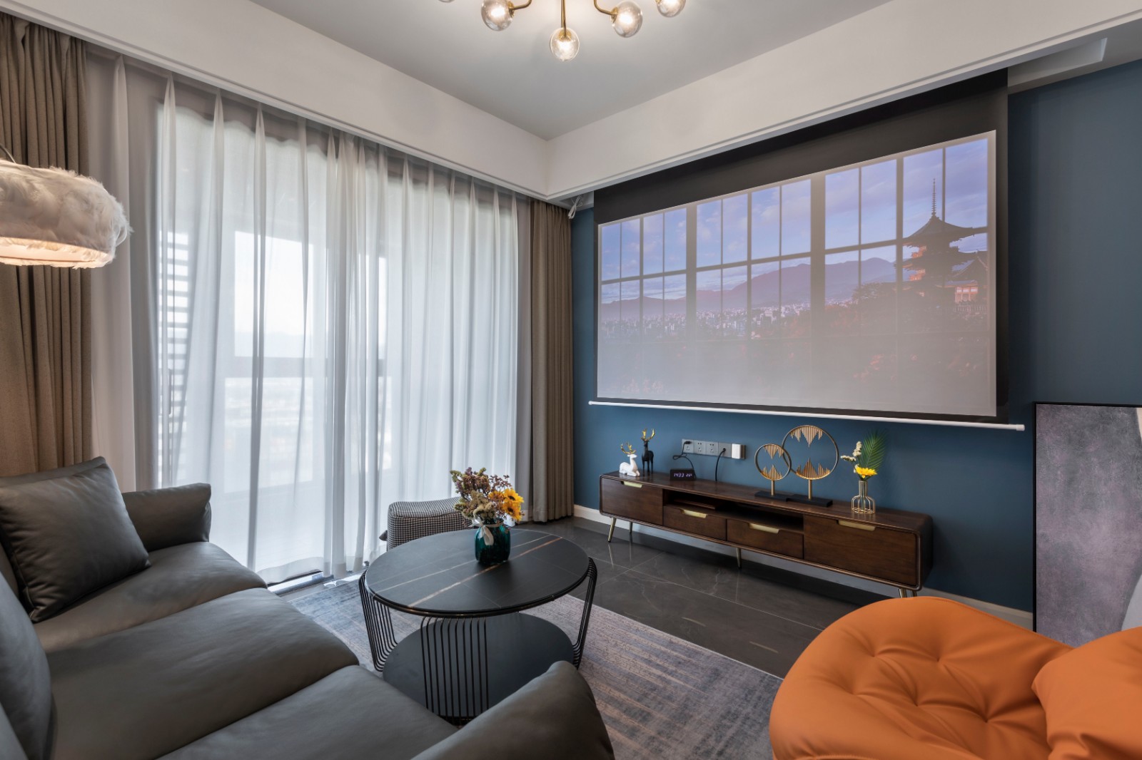 現(xiàn)代輕奢風格靜謐灰室內(nèi)家裝設計-客廳 現(xiàn)代輕奢風格靜謐灰室內(nèi)家裝設計-客廳