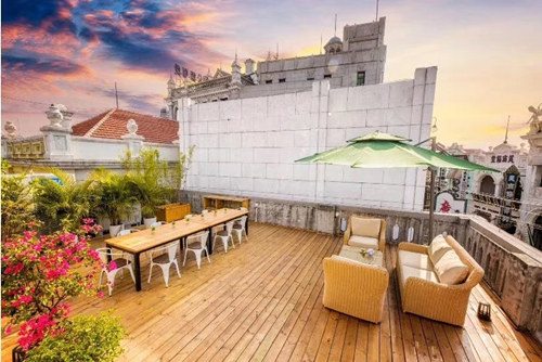 海口市濱江花園現代風格辦公空間裝修案例